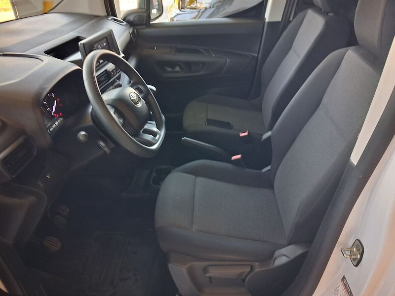 Toyota ProAce 1.5D 75kW 2024 - fotka 10 z 13