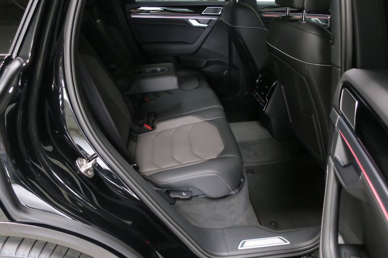 Volkswagen Touareg (2026) NEW Final Edition R Line 210kW - fotka 41 z 50