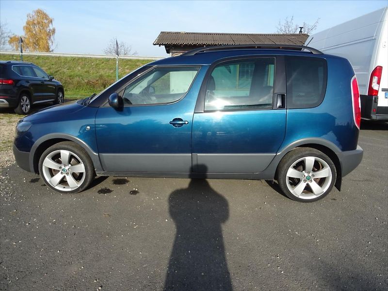 Škoda Roomster 1,6 TDI - fotka 5 z 36