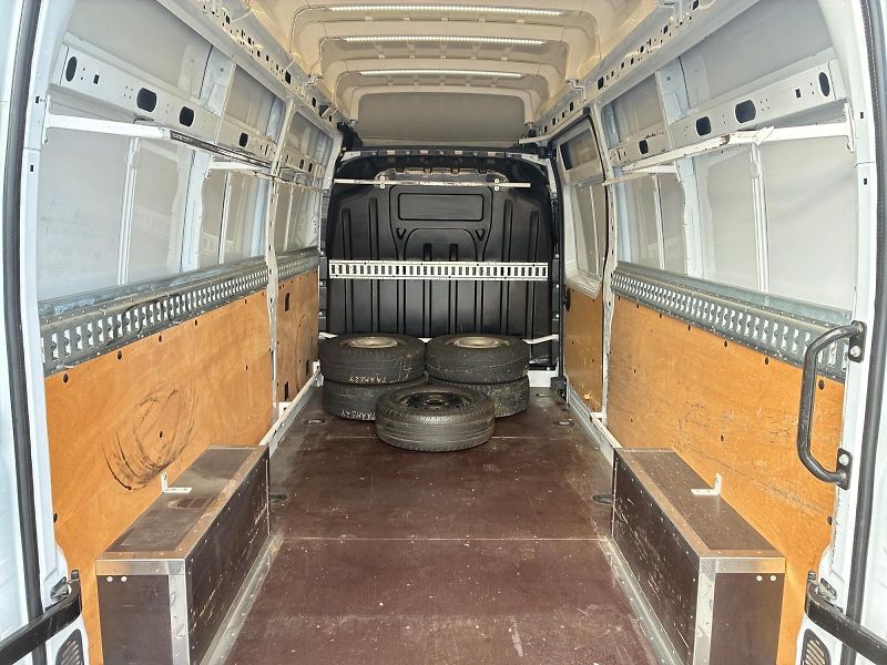 Renault Master (2022) L3H3P3 EXTRA 2.3d 132kW CZ DPH - fotka 6 z 11