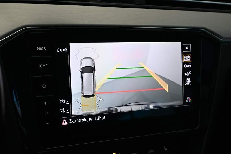 Volkswagen Passat (2023) 2.0 DSG Matrix LED ACC VIRTUAL - fotka 21 z 35