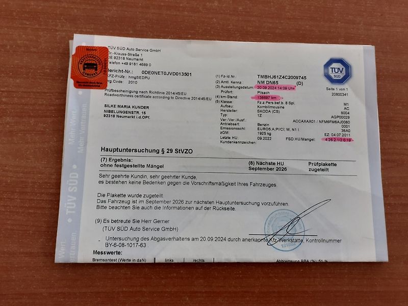Škoda Octavia (2011) 1.4 TSi AMBIENTE - fotka 35 z 35