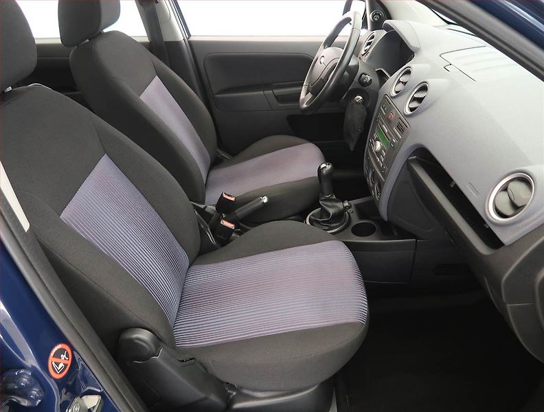 Ford Fusion (2009) 1.4, nová STK, Tažné - fotka 9 z 16