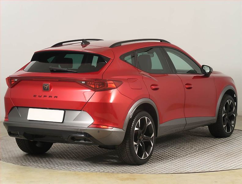 Cupra Formentor (2022) 1.5 TSI - fotka 5 z 21
