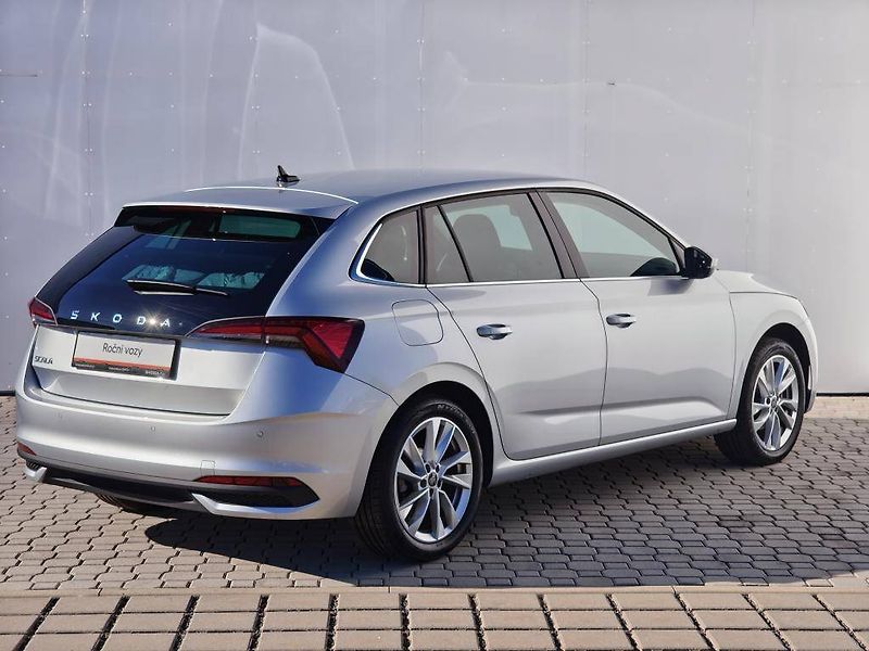 Škoda Scala Top Selection 6MP 1,0TSI - fotka 2 z 22
