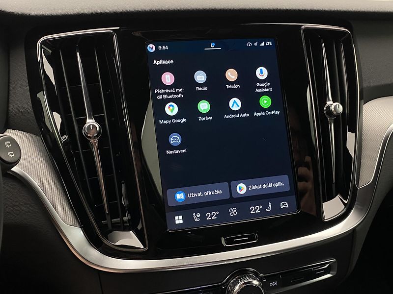 Volvo V60 (2026) B4 AUT DARK PLUS - fotka 8 z 57