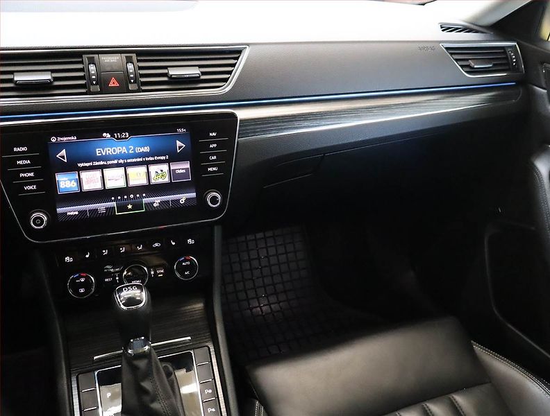 Škoda Superb (2021) Style 2.0 TDI - fotka 8 z 25
