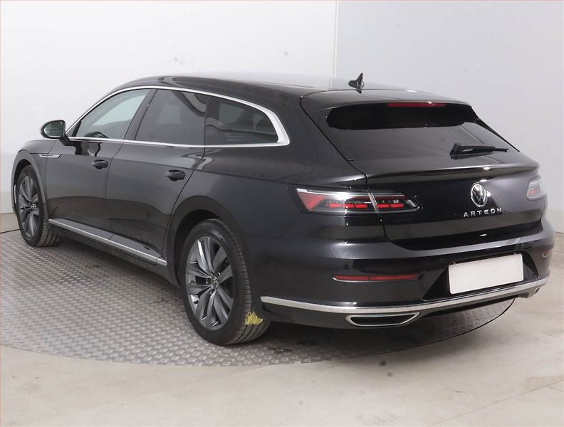 Volkswagen Arteon (2023) Elegance 2.0 TDI - fotka 4 z 17