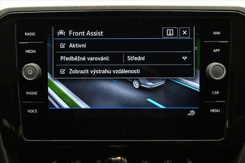 Volkswagen Passat 1,4 GTE 160 kW DSG Záruka až 5 - fotka 22 z 35