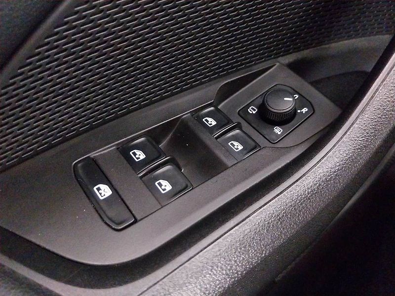 Škoda Octavia (2022) 2.0 TDI - fotka 17 z 22