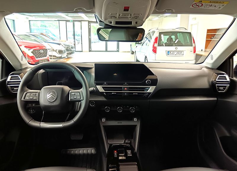 Citroën C4 (2026)  MAX Hybrid 145 Automatic   - fotka 13 z 27