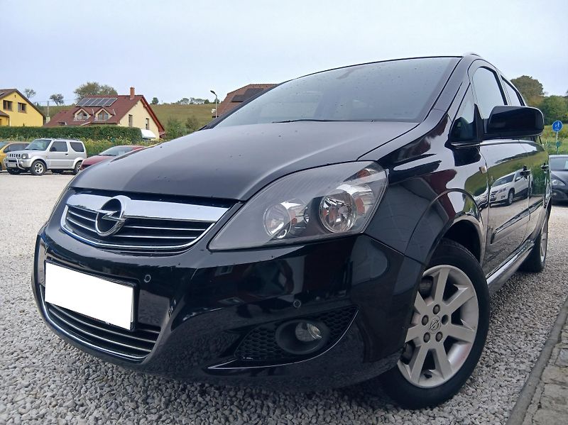 Opel Zafira 1.7 CDTi - fotka 6 z 34