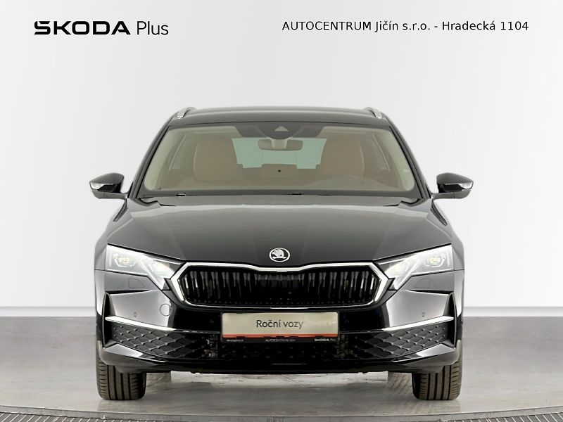 Škoda Octavia (2025) Combi 1.5TSI 110kW Exclusive S - fotka 4 z 35
