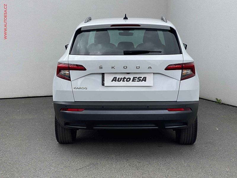 Škoda Karoq (2021) 1.5 TSi, Style, DSG, LED, - fotka 5 z 20