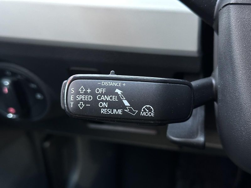 Seat Arona Color Concept 1.0TSi Xcellence - fotka 18 z 39