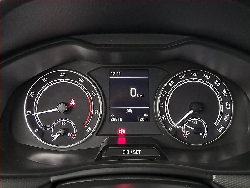 Škoda Scala (2023) 1.5 TSI, Serv.kniha, Tempomat - fotka 11 z 16