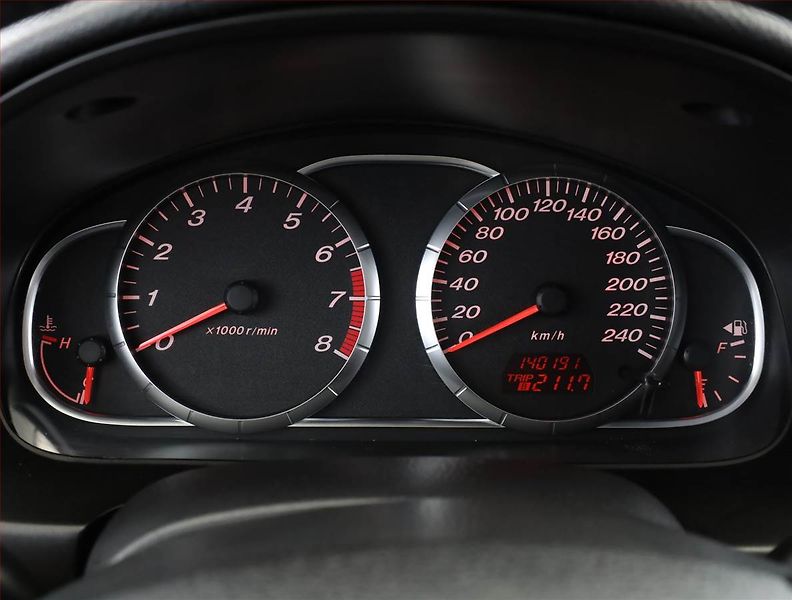 Mazda 6 (2007) 2.0, nová STK, Tažné - fotka 9 z 18