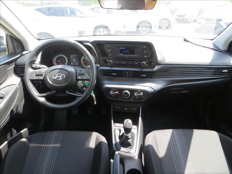 Hyundai Bayon 1,0 tGDI 74kW Comfort Club ČR - fotka 22 z 22