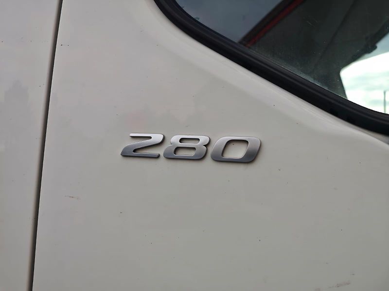 DAF LF 280, 16t, lůžko, čelo, 18 pal - fotka 3 z 30