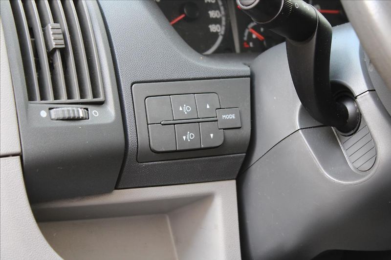 Citroën Jumper 3.0 HDi / 158PS / TAŽNÉ - fotka 14 z 29