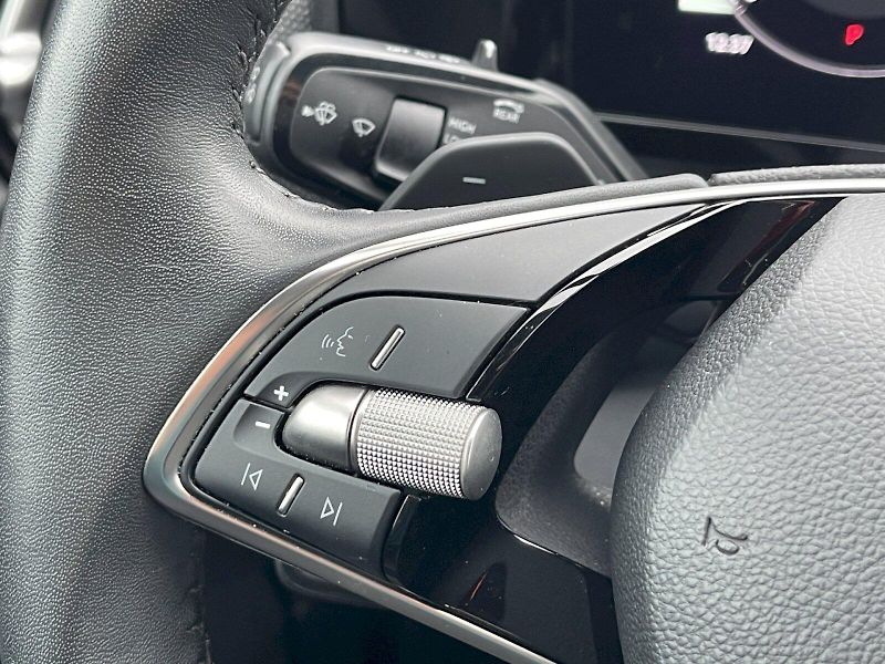 Škoda Kodiaq (2024) 2.0 TDI 142 kW Selection 4x4 D - fotka 8 z 35