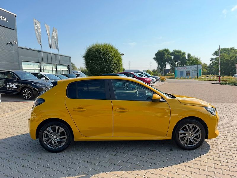 Peugeot 208 Active 1.2PT 75 MAN5 - fotka 16 z 27