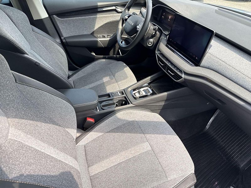Škoda Octavia (2025) 1.5 TSI e-TEC DSG Top Selectio - fotka 9 z 33
