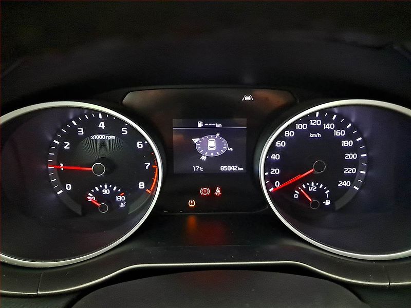 Kia Ceed (2018) 1.0 T-GDI, Serv.kniha, Navi - fotka 11 z 28