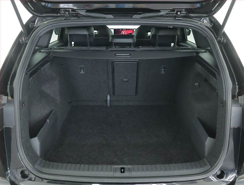 Škoda Enyaq (2023) Sportline iV 60 (62 kWh) - fotka 14 z 18