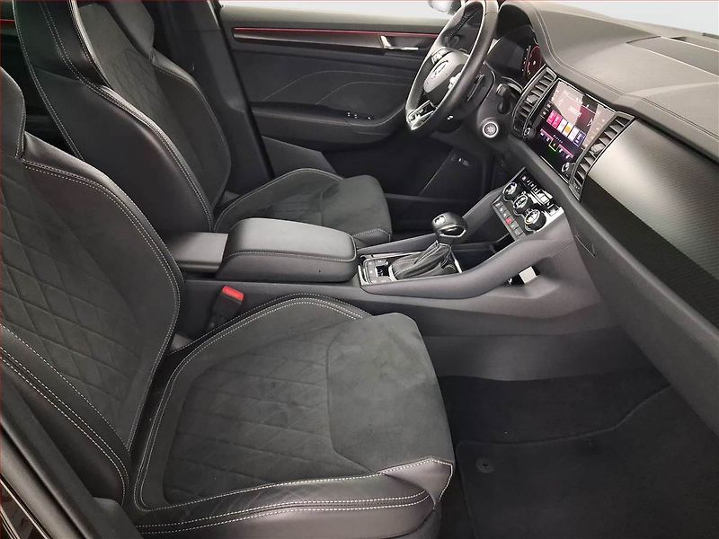 Škoda Kodiaq (2023) Sportline 2.0 TDI - fotka 9 z 27