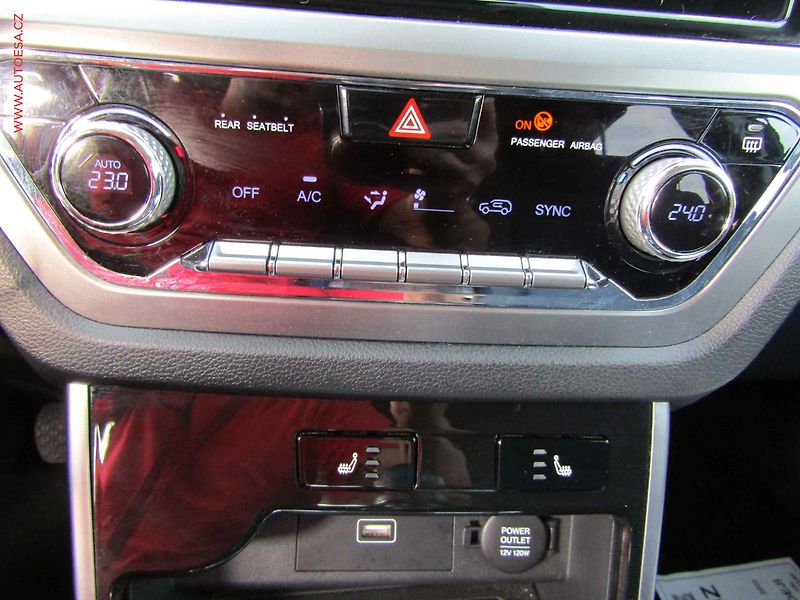 SsangYong Korando (2023) 1.5T-GDi 4x4, 1.maj,ČR, LED - fotka 17 z 24