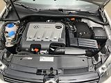 Volkswagen Golf (2011) 2,0TDi STYLE nez. rezervace - náhled 65