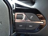 Peugeot 2008 (2026) ALLURE Hybrid 145k e-DCS6 - náhled 25