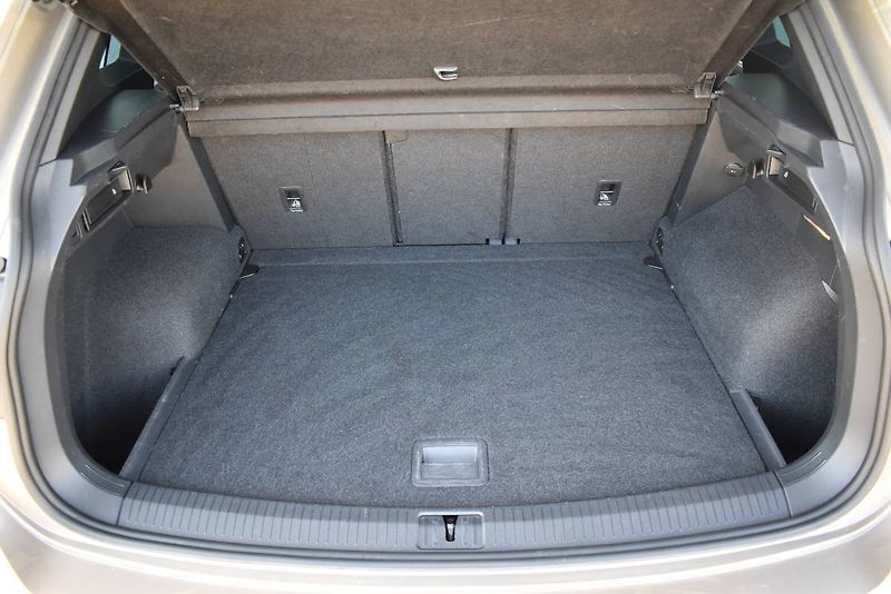 Volkswagen Tiguan (2018) 2.0TDI 140kW R-Line DSG, LED - fotka 14 z 28