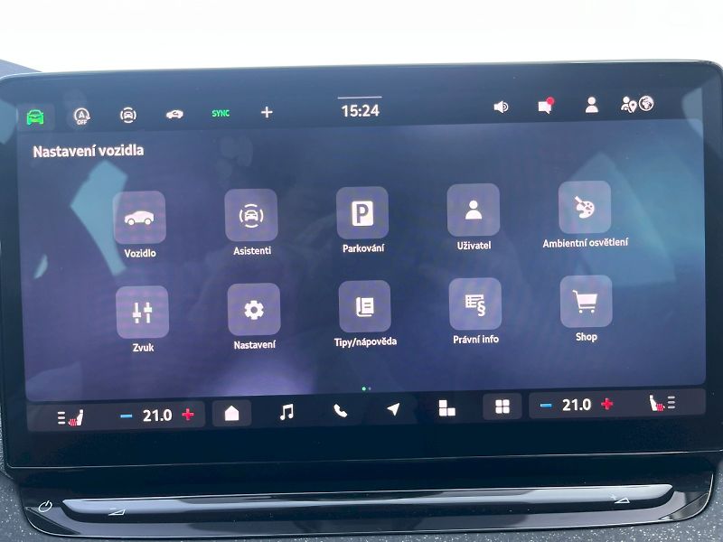 Škoda Octavia (2025) TOP SELEC TD 110/2.0 A7F - fotka 21 z 30