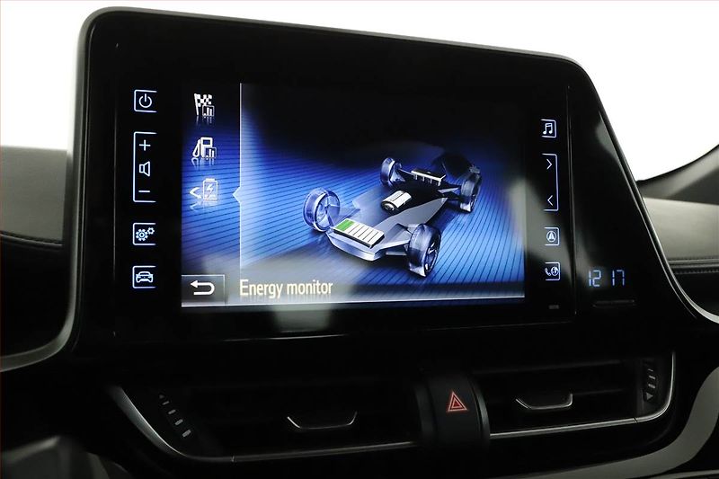 Toyota C-HR (2019) 1.8 Hybrid - fotka 18 z 20