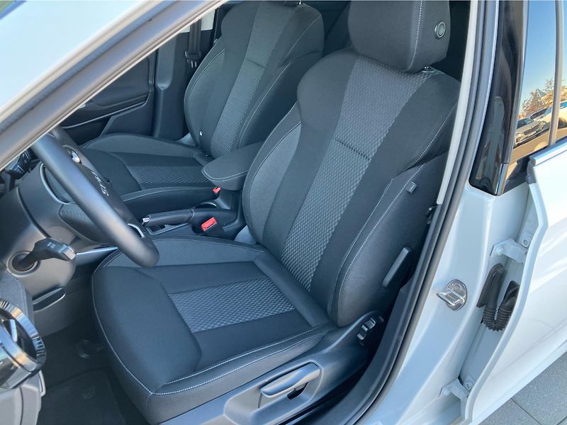 Škoda Fabia 1.0 TSi 70 kW TOP SELECTION - fotka 25 z 30