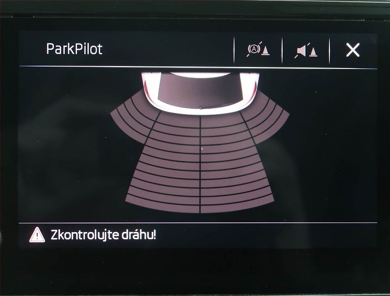 Škoda Superb (2020) Style 2.0 TDI - fotka 23 z 24