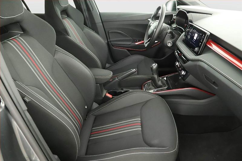 Škoda Fabia (2025) 1.0 TSI, Monte Carlo, FullLed - fotka 7 z 21
