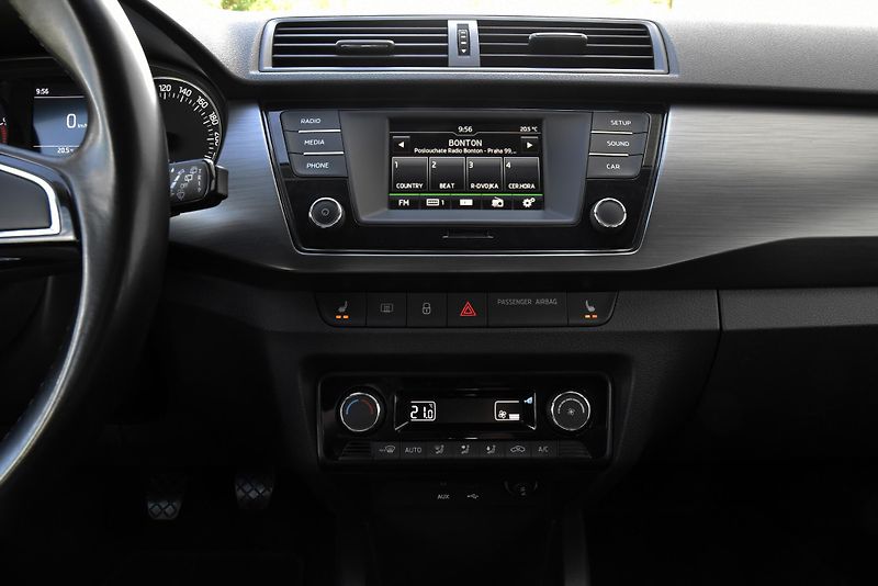 Škoda Fabia 1.0 TSi 6st 81 kW STYLE,DKLIMA - fotka 20 z 55