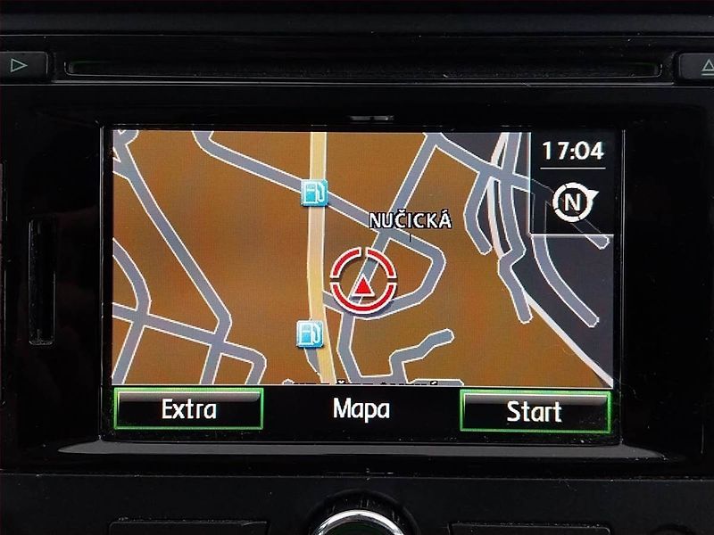 Škoda Superb (2015) Comfort 2.0 TDI, Navi, Xenony - fotka 19 z 21