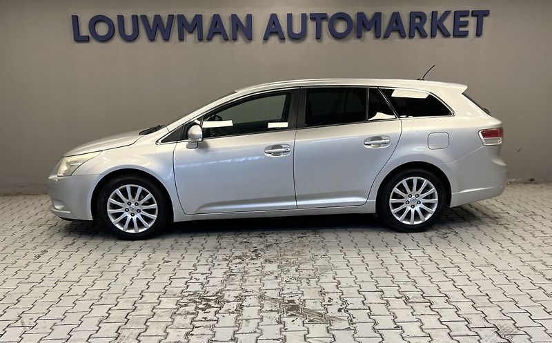 Toyota Avensis 1.8 VVT-i Sol - fotka 3 z 15