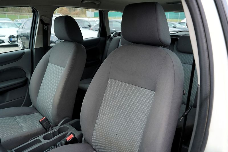 Ford Focus 1.8 TDCI/klima/stereo/nová STK - fotka 20 z 35