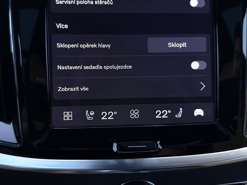 Volvo V60 T8 AWD ULTRA DARK // 335 kW - fotka 45 z 57