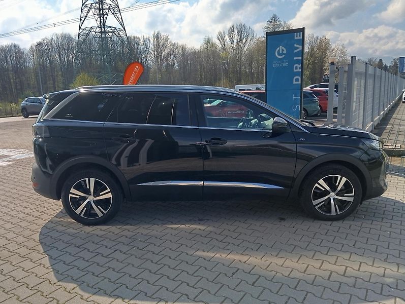 Peugeot 5008 (2021) GT BlueHDi 180 S&S EAT8 - fotka 8 z 26