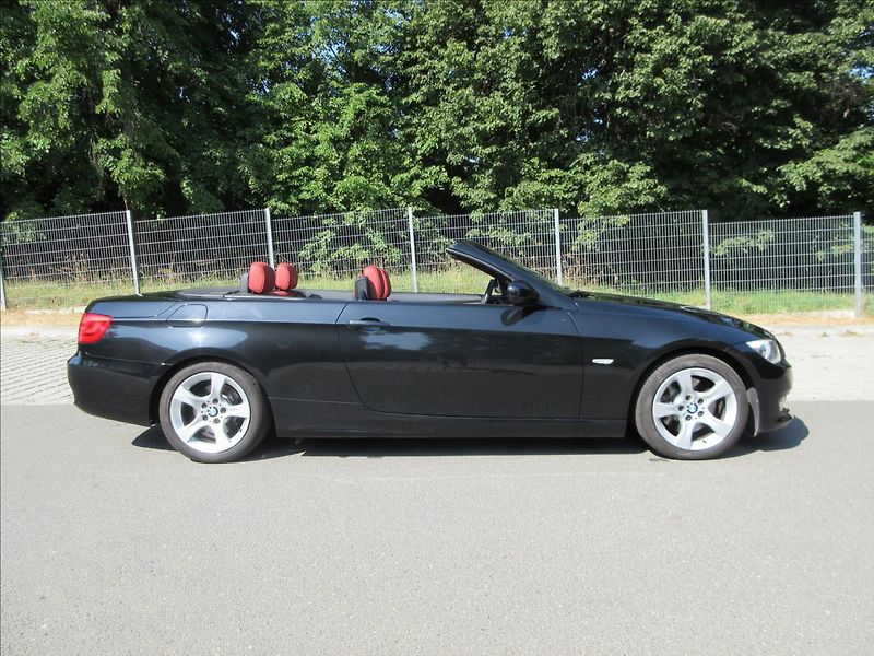 BMW Řada 3 325i 160Kw, Navi, 97 tis. Km. - fotka 19 z 42