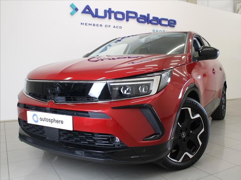 Opel Grandland 1,6 PHEV 165kW LED Matrix ČR - fotka 1 z 24