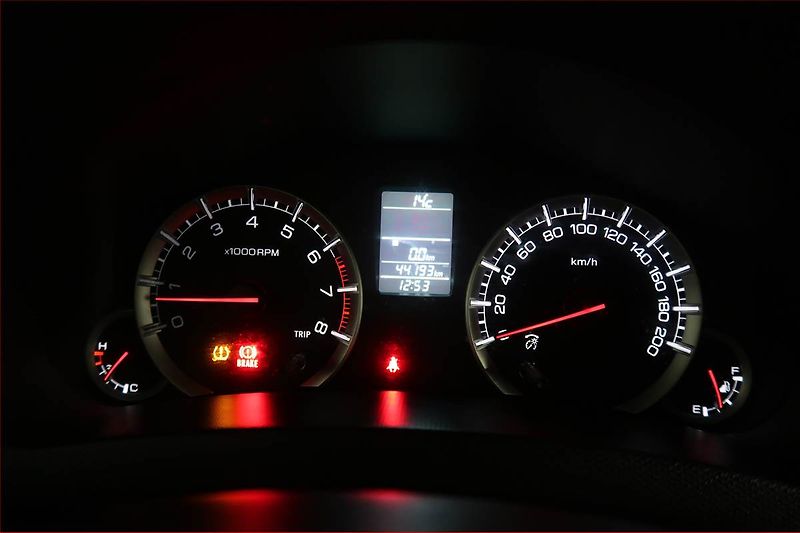 Suzuki Swift (2015) 1.2, ČR,1.maj, Tempomat - fotka 11 z 17