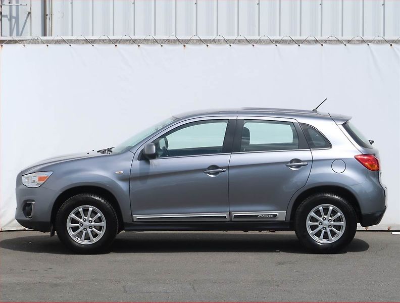 Mitsubishi ASX (2017) 1.6 MIVEC, ČR,1.maj - fotka 3 z 21