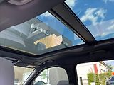 Land Rover Range Rover Velar 2,0 Dynamic SE D200 AWD - náhled 11